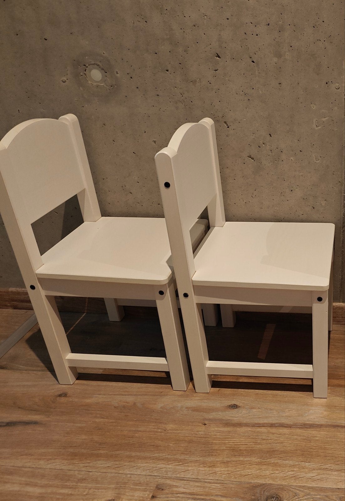 2 Sundvik stoeltjes voor €13,- of 1 voor €7, Ophalen, Gebruikt, Stoel(en)