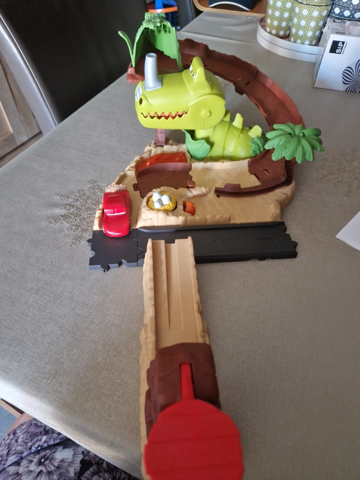 disney cars disney en dino playset, Ophalen
