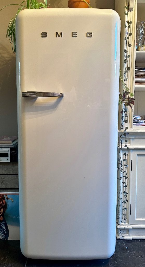 Smeg FAB28RP crème – prachtige retro koelkast met vriesvak, Ophalen, Gebruikt, 200 liter of meer, 60 cm of meer