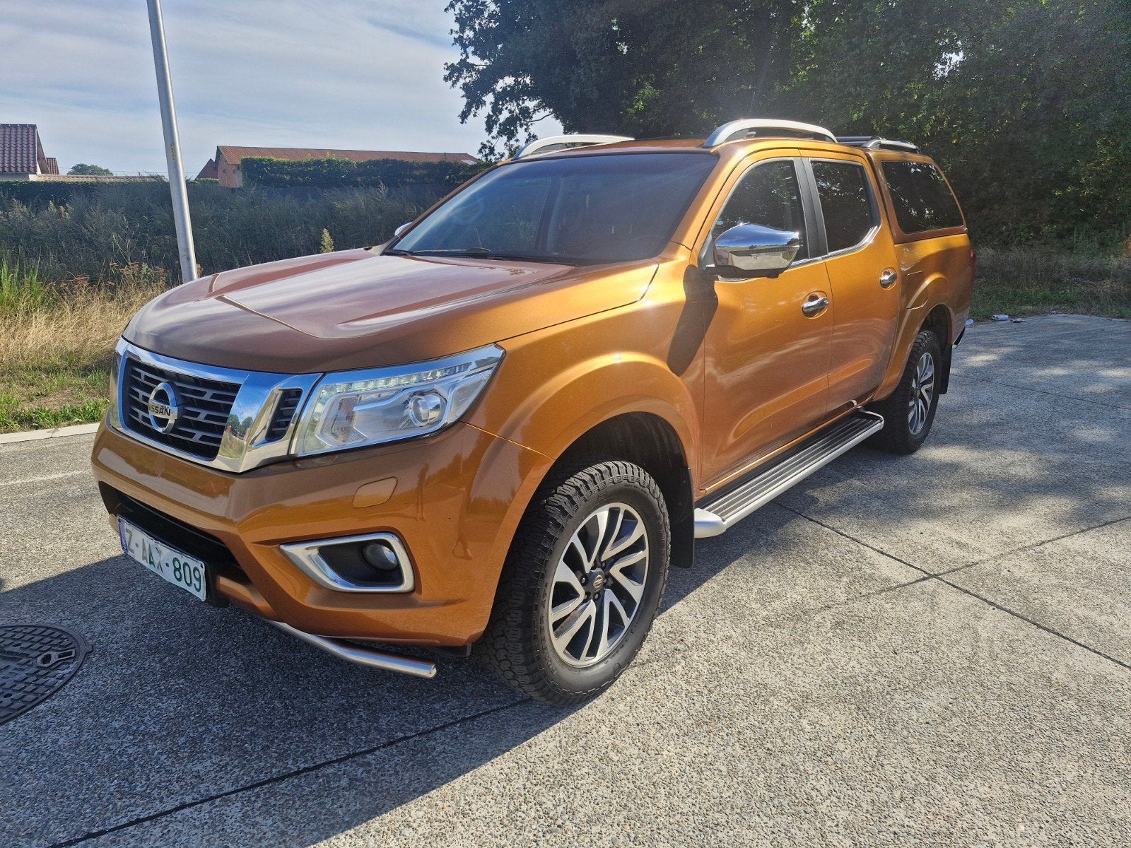 NISSAN NAVARA NP300 BJ 2016 2.3D 4WD AUTOM  3500KG INCL BTW, Auto's, Nissan, Automaat, 140 g/km, Zwart, Leder