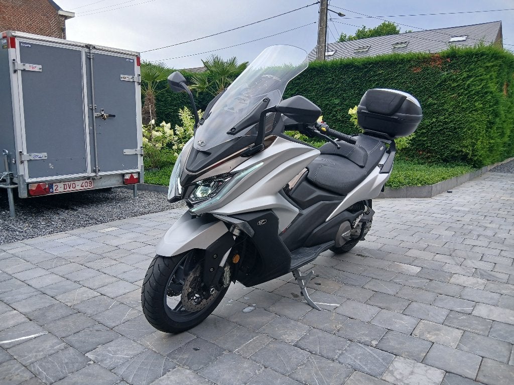 KIMCO AK 550, Vélos & Vélomoteurs, 550 cm³, Autres modèles, Enlèvement, Utilisé