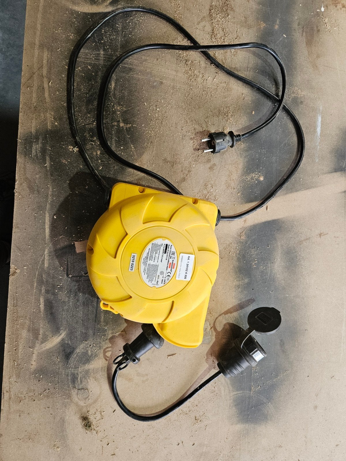 Verlengkabel 10m op automatische haspel, Doe-het-zelf en Bouw, Elektriciteit en Kabels, Ophalen