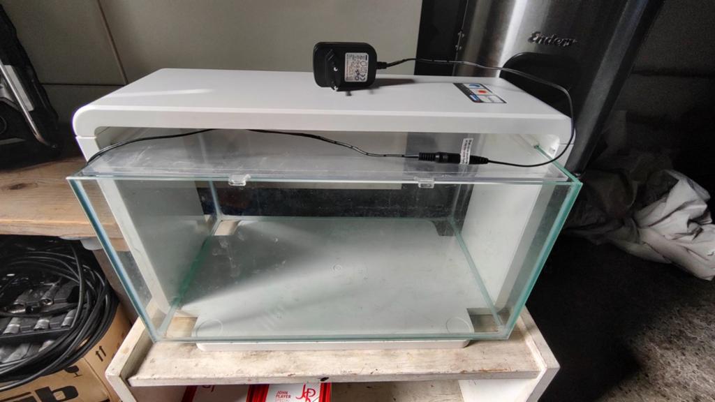 Te koop leeg Aquarium, Enlèvement, Éclairage