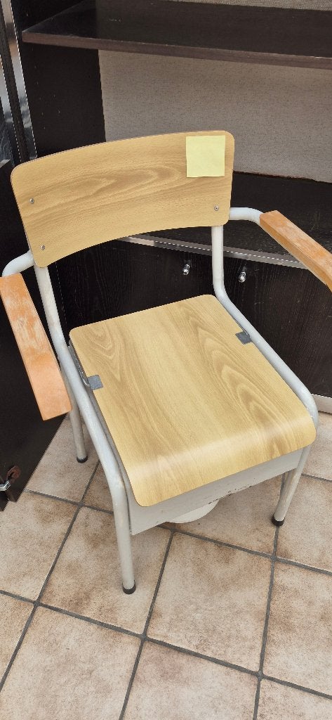 Chaise percée médicale vintage, Enlèvement, Utilisé