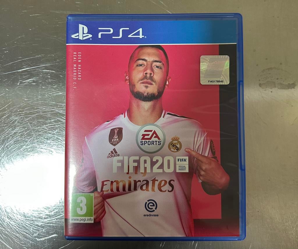Jeux FIFA20 et FIFA22, Consoles de jeu & Jeux vidéo, Consoles de jeu | Sony PlayStation 4, Enlèvement, Comme neuf, Original