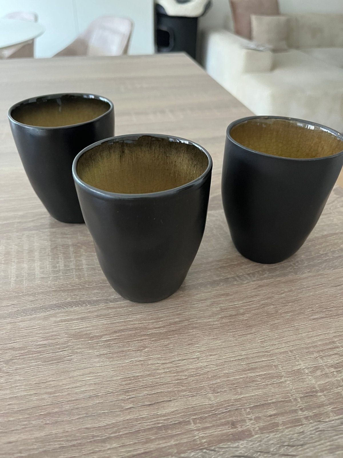 Pascale Naessens koffiekopjes, Ophalen, Zo goed als nieuw
