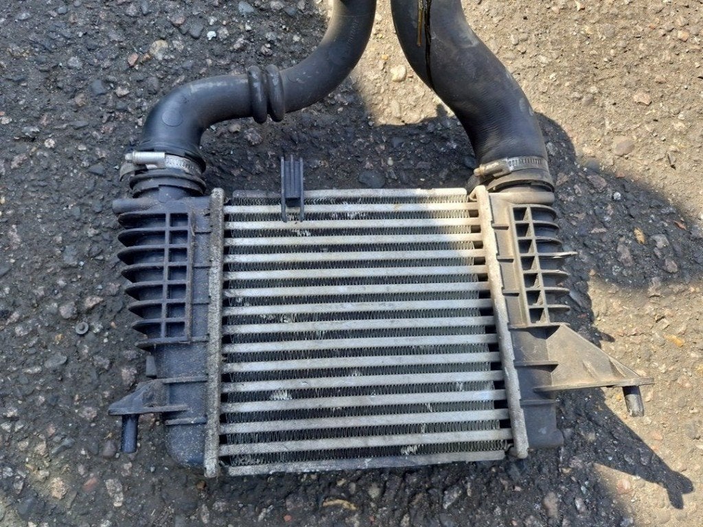INTERCOOLER Renault Clio III Estate / Grandtour (KR), Renault, Valeo, Utilisé, 100, rue de Courcelles
75017  Paris, FR