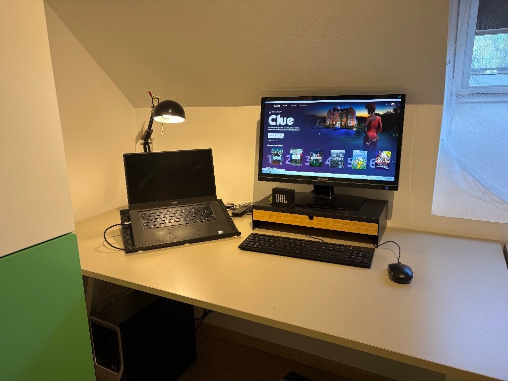 Moniteur Medion 24 pouces, Informatique & Logiciels, Moniteurs, Haut-parleurs intégrés, DVI, Medion, Full HD