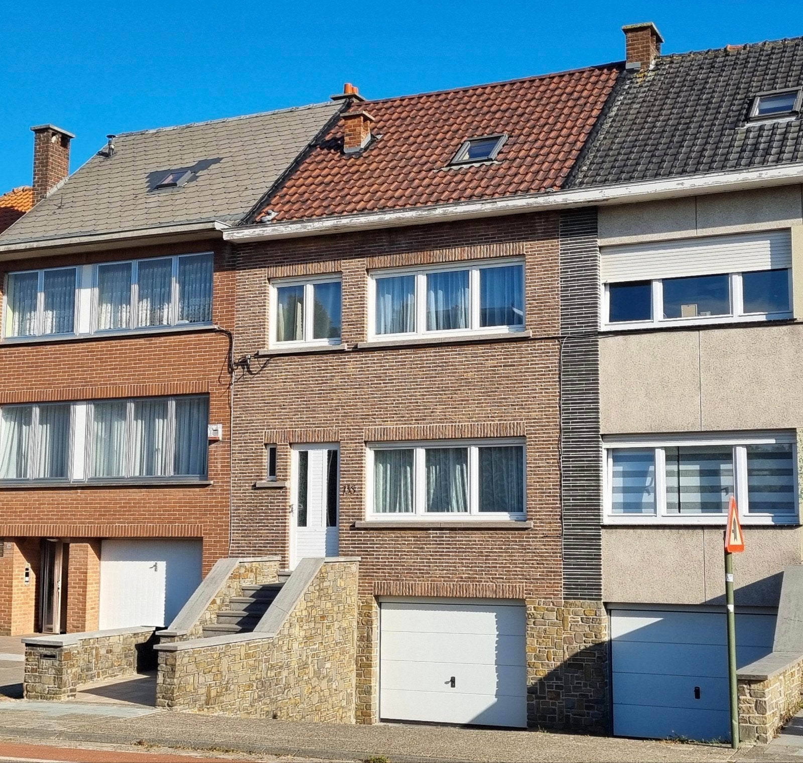 Charmante maison 3 ch. avec jardin et garage, Immo, Maisons à vendre, Maison 2 façades, 318 kWh/m²/an, 3 pièces, Province du Brabant flamand