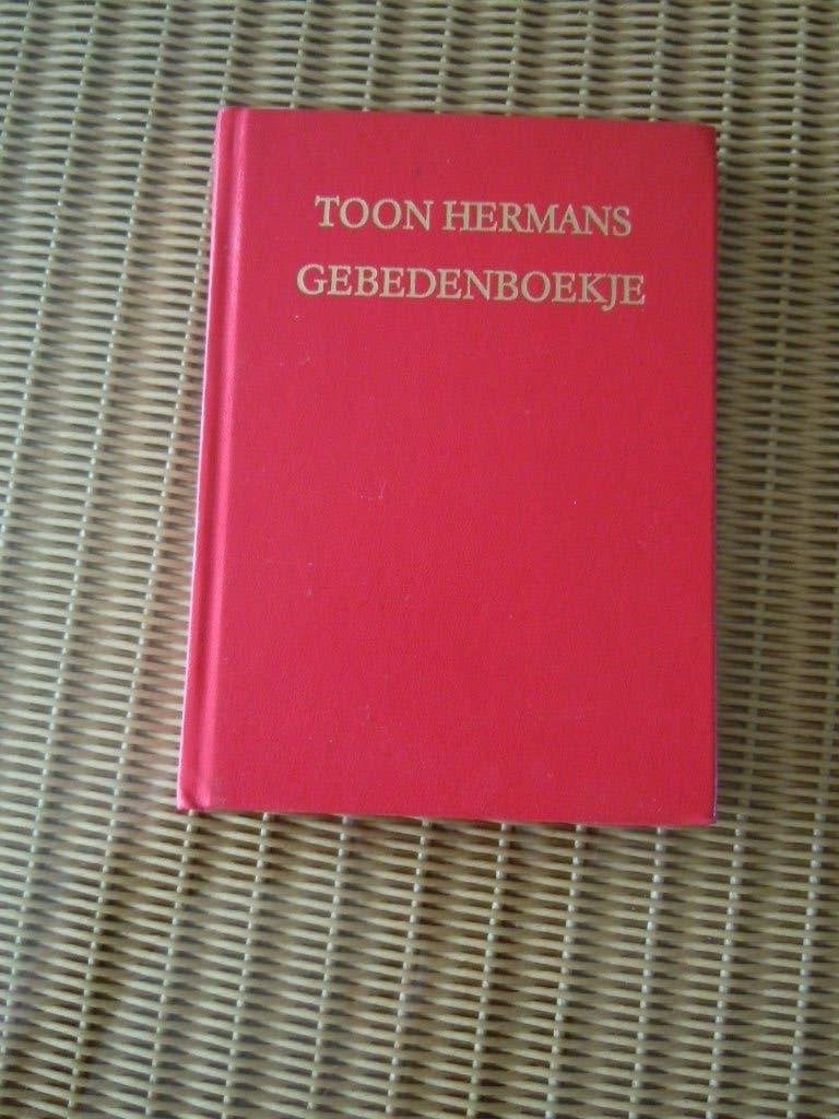 Toon Hermans gebedenboekje, Ophalen