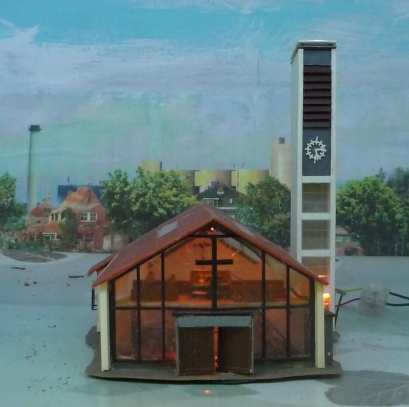 Faller B-235 Moderne kerk met verlichting en binnenafwerking, Autres marques, Enlèvement, Utilisé, Pont, Tunnel ou Bâtiment
