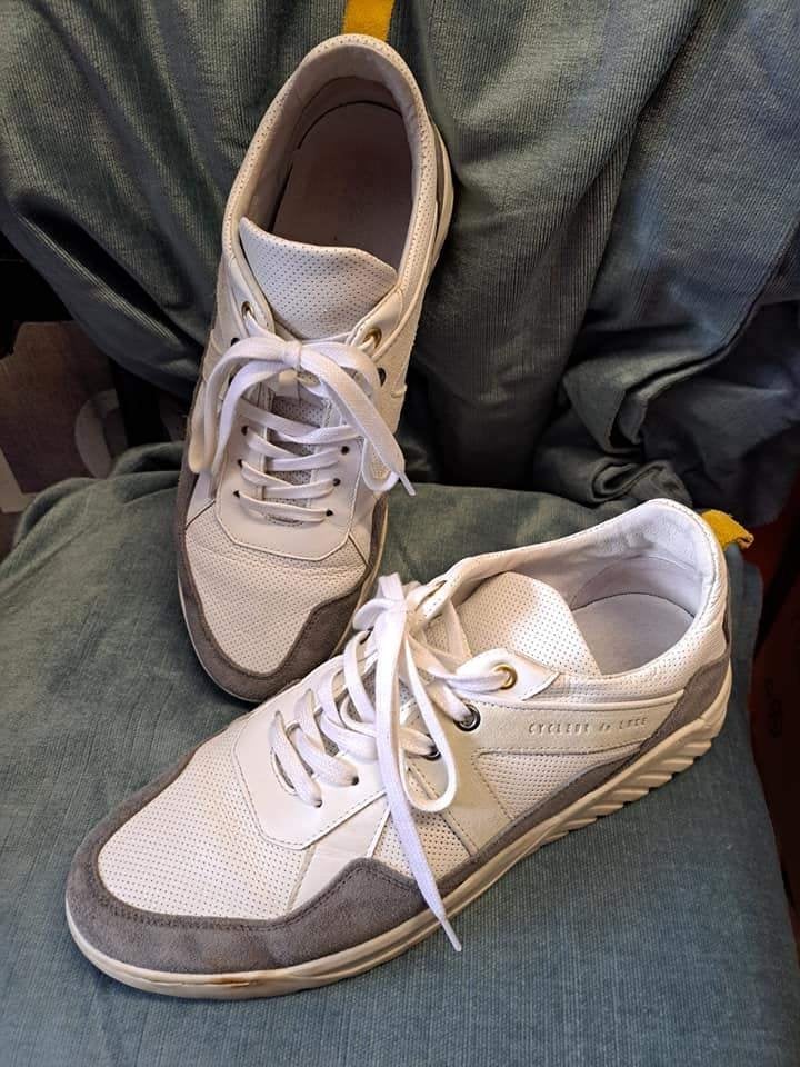 2 pr sneakers, mt 44, Nike of Cycleur de Luxe, wit of blauw, Kleding | Heren, Schoenen, Blauw, Nike, Ophalen of Verzenden, Zo goed als nieuw