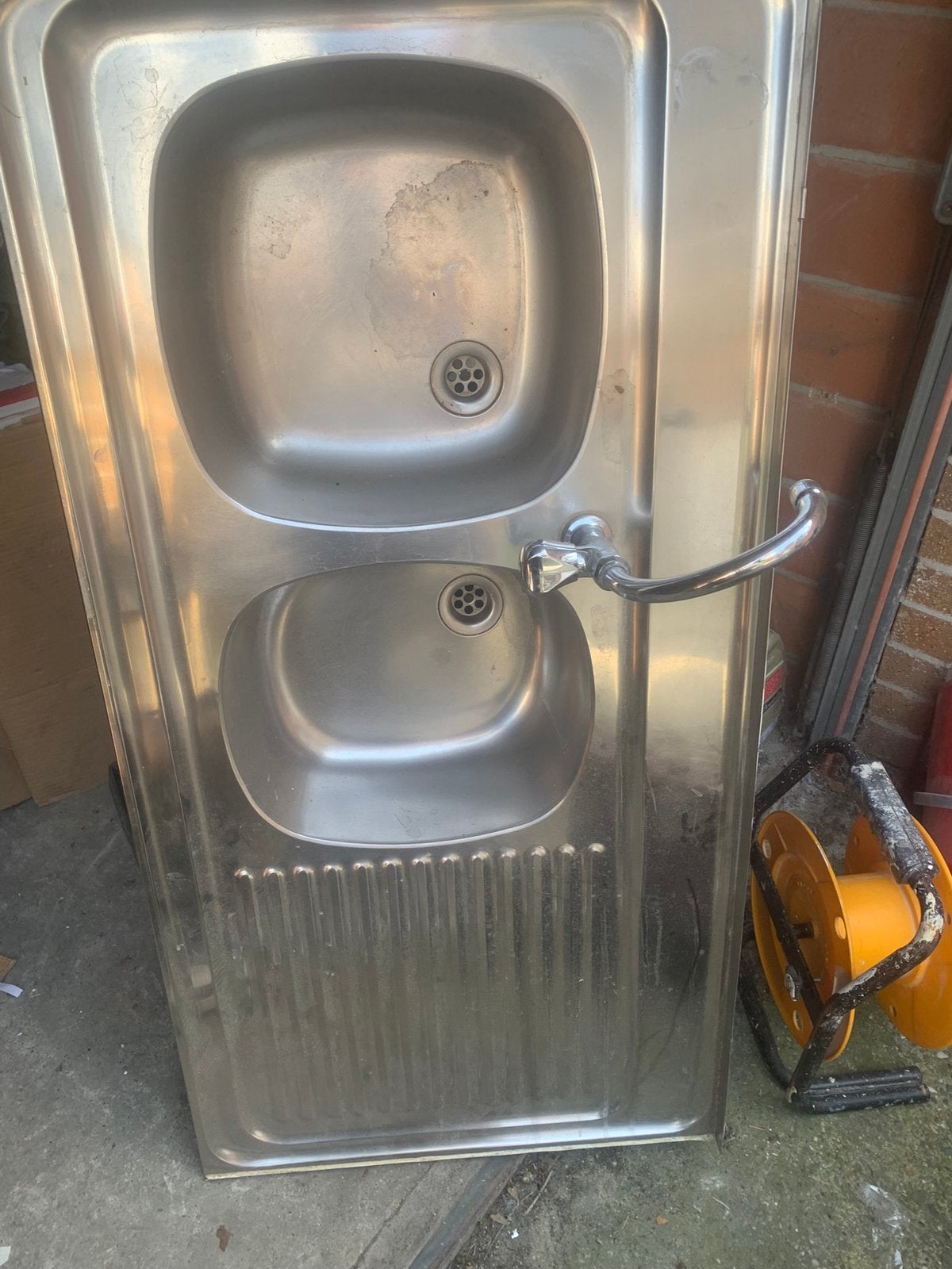 Dubbele lavabo, Ophalen, Gebruikt