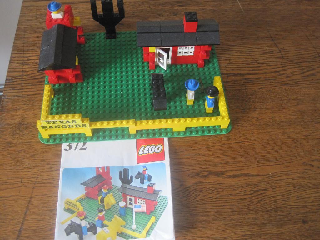 Vintage Lego nr 372 Texas Rangers, Kinderen en Baby's, Speelgoed | Duplo en Lego, Ophalen of Verzenden, Lego