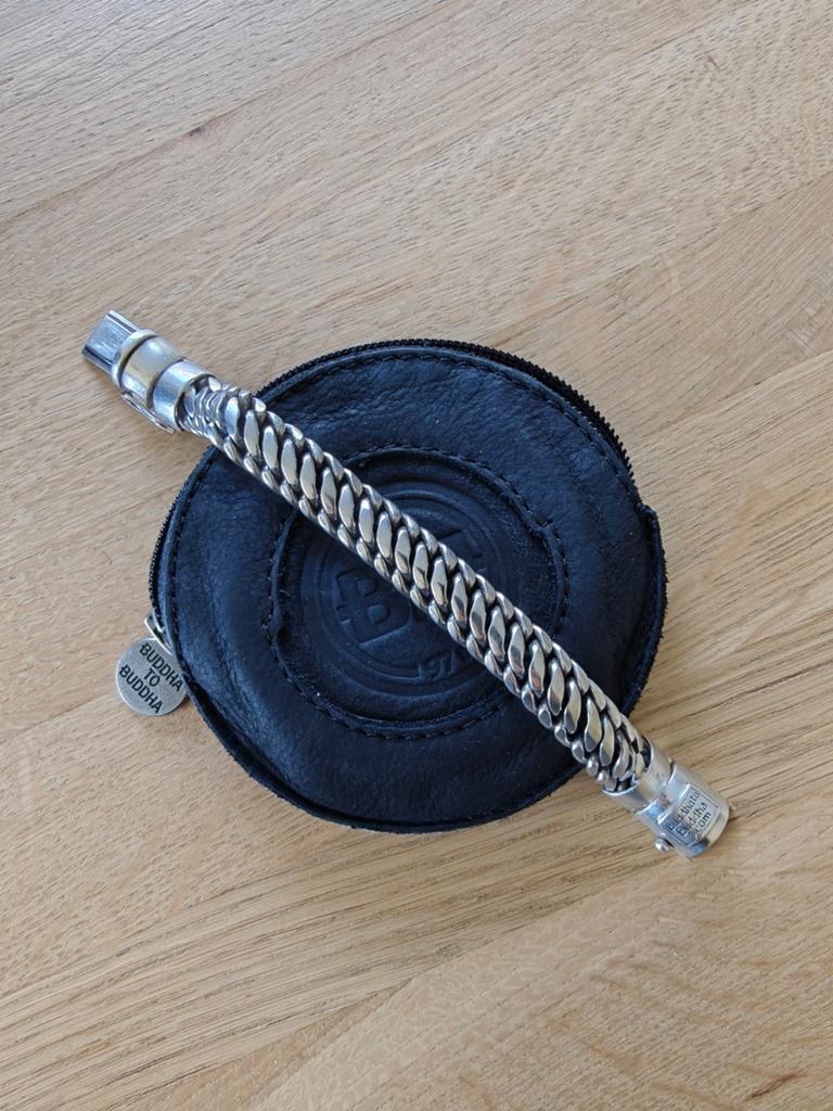 Buddha to Buddha type Ben MEDIUM, Handtassen en Accessoires, Armbanden, Zilver, Zwart, Ophalen of Verzenden