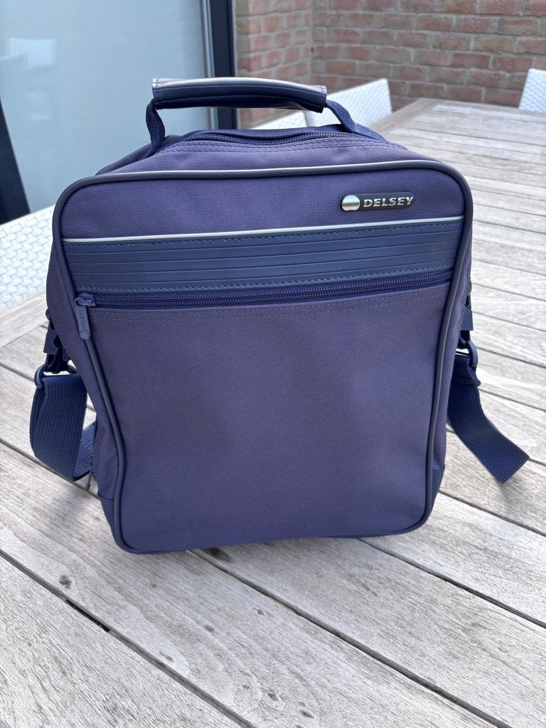 NIEUWE Delsey schoudertas, Enlèvement ou Envoi, Neuf, Bleu, Autres marques