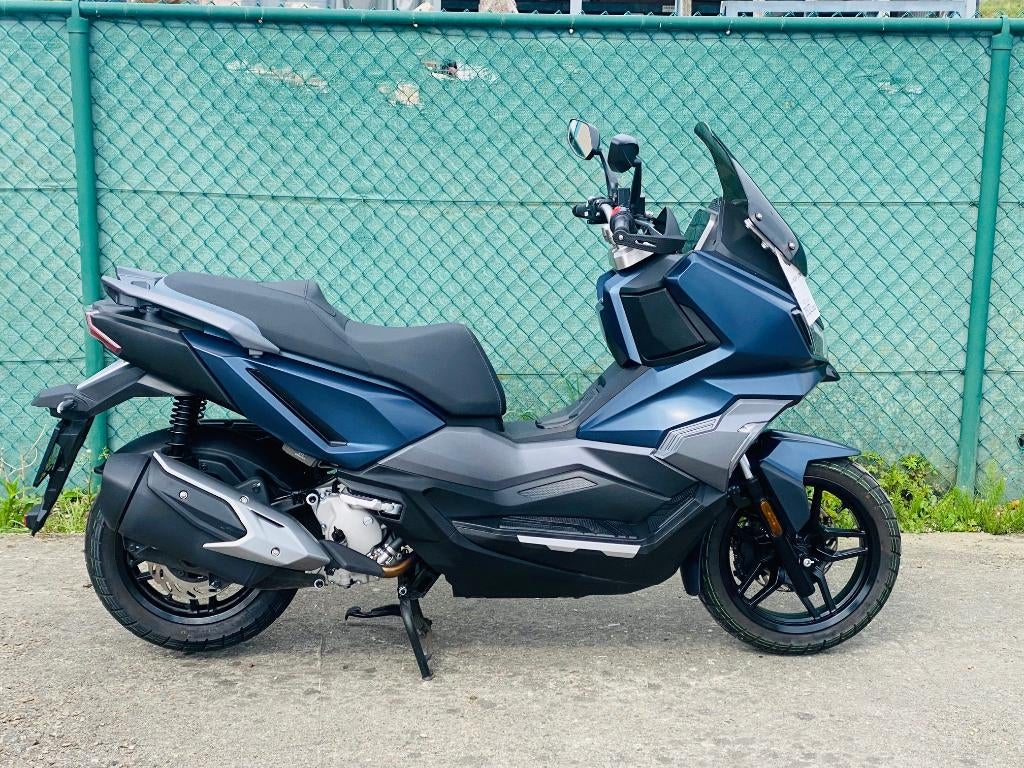 SYM ADX 300 _ KMst 1273__BJ 2025_JACQMAER, Scooter, Bedrijf, Minimaal motorrijbewijs A2, Automaat