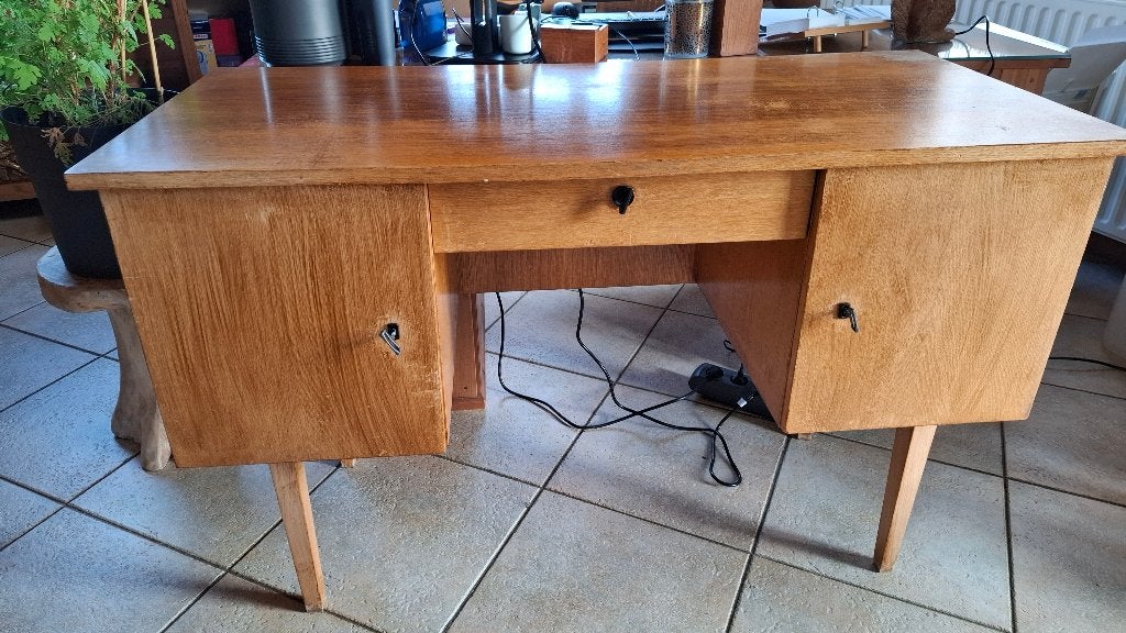 Bureau en bois massif clair a retraiter., Huis en Inrichting, Ophalen, Gebruikt, 120 cm, Scandinavisch