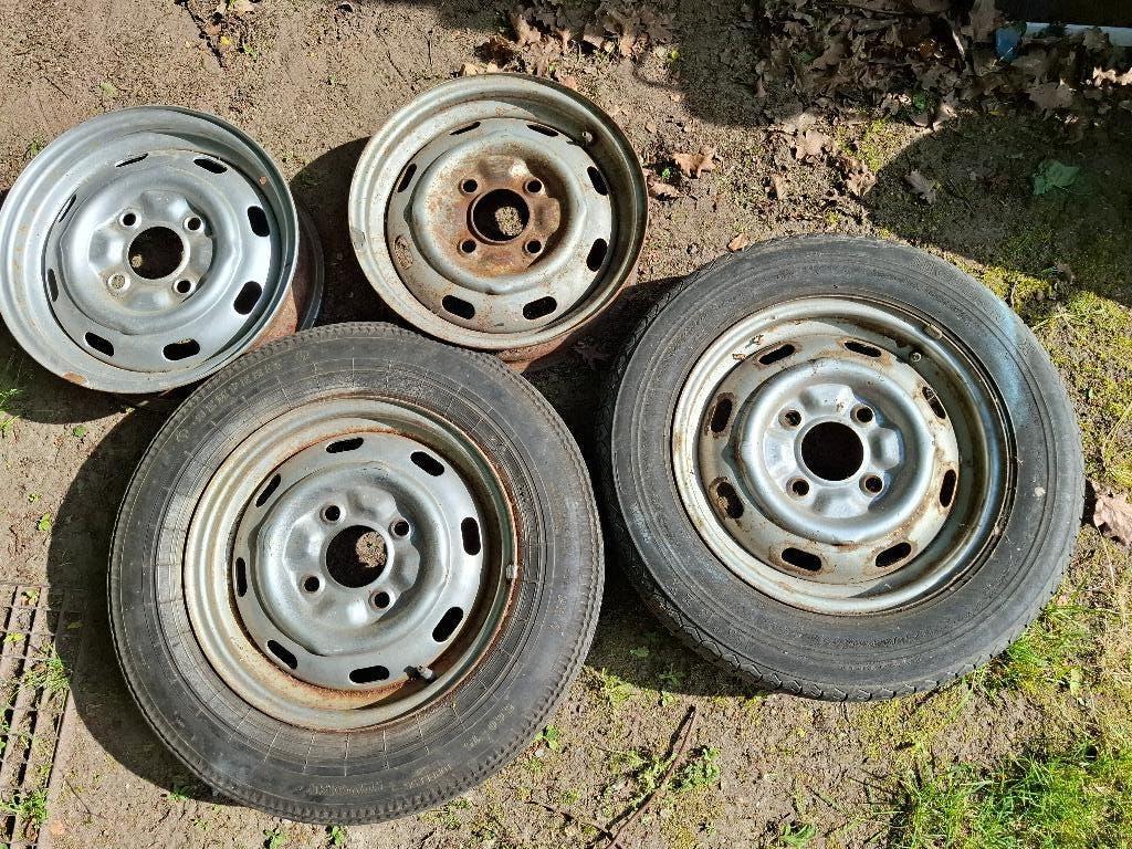 Velgen vw kever, Ophalen, Velg(en)