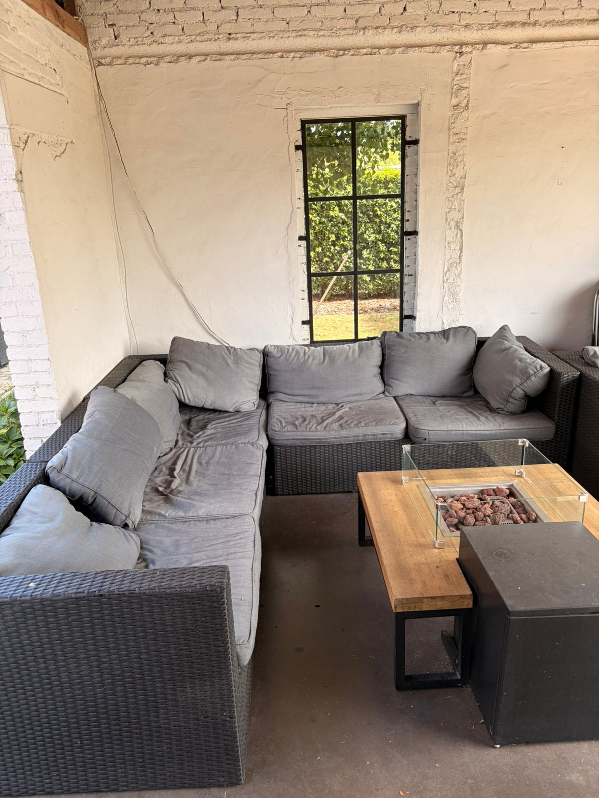 Gratis lounge, Enlèvement, Utilisé