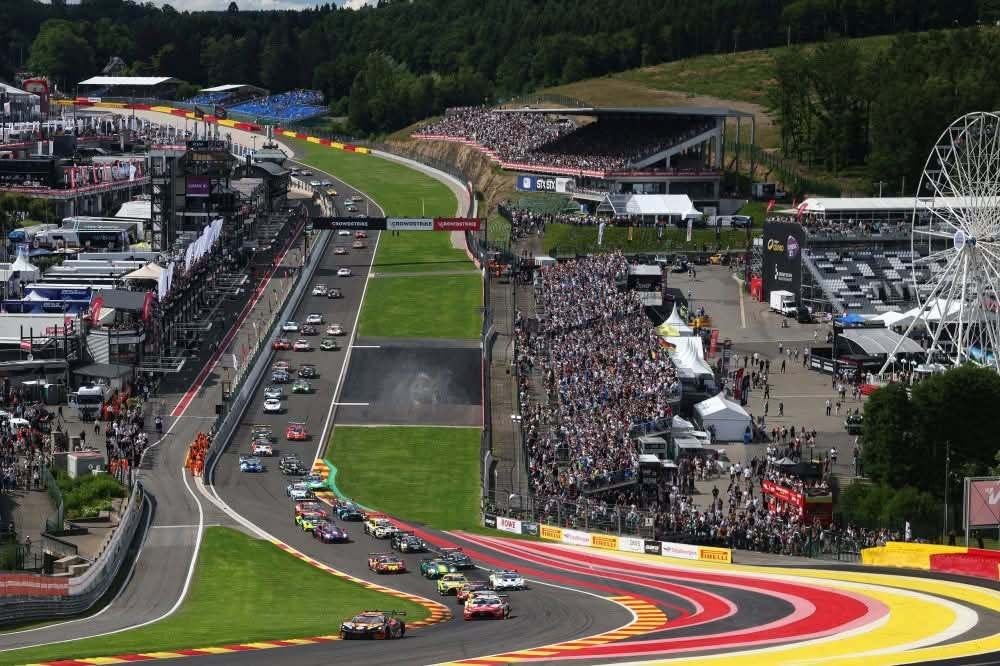 2 pass pour les 24h de spa du 24 au 28 juin, Tickets & Billets, Sport | Autre, Deux personnes, Juin