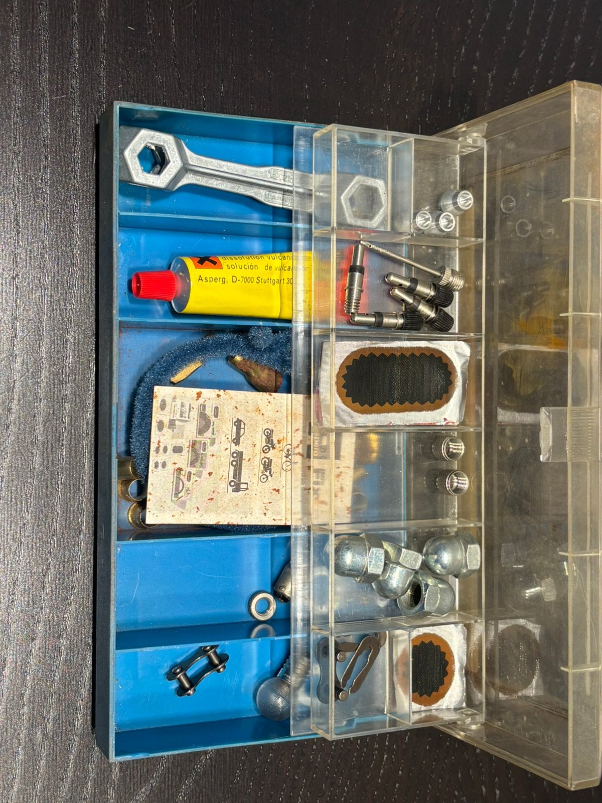 Vintage Asperg Fix fiets band reparatie set orignele doos, Fietsen en Brommers, Ophalen of Verzenden, Gebruikt, Bandgereedschap