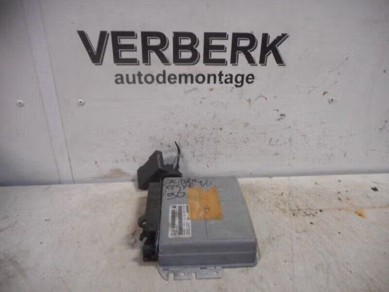 COMPUTER MOTOR Opel Calibra (01-1989/07-1997) (90508770KC), Bahnhofsplatz 65423 Rüsselsheim am Main, DE, Enlèvement ou Envoi, Opel