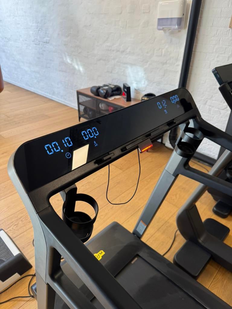 Myrun Technogym, Sport en Fitness, Ophalen, Gebruikt, Loopband