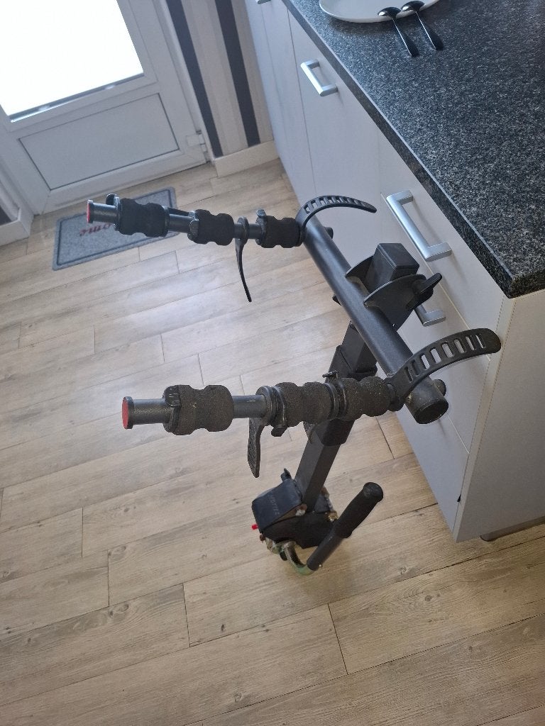 Fietsendrager, Ophalen, 3 fietsen of meer, Zo goed als nieuw, Trekhaakdrager
