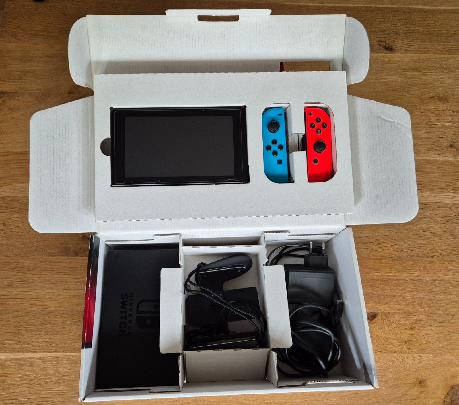Nintendo Switch Joy-Con, Games en Spelcomputers, Ophalen, Gebruikt, Met games, Switch Original