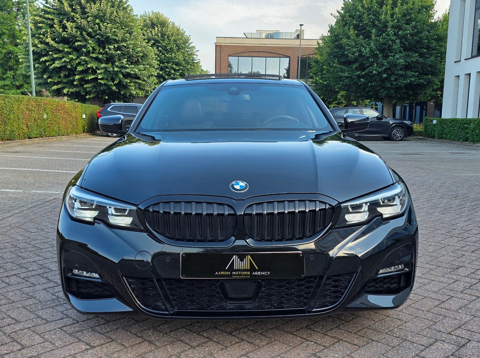 BMW 330e 2020 Pack M /88.000 Km / Hybrid / TOIT OUVRANT!, Autos, Cuir et Alcantara, Achat, https://public.car-pass.be/vhr/5b18e169-6c92-46ac-b3ed-e1f3ce11e102