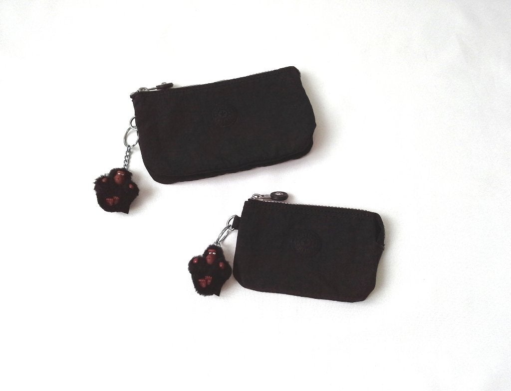 2 pochettes noires Kipling Creativity avec porte-clés singes, Enlèvement, Utilisé, Noir