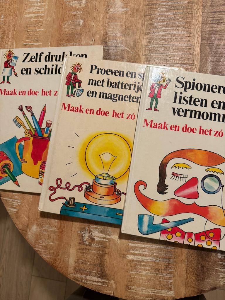 3 vintage kleuter knutsel boeken: Maak en doe het zo, Boeken, Gelezen, Jongen of Meisje, Ophalen of Verzenden, 5 of 6 jaar