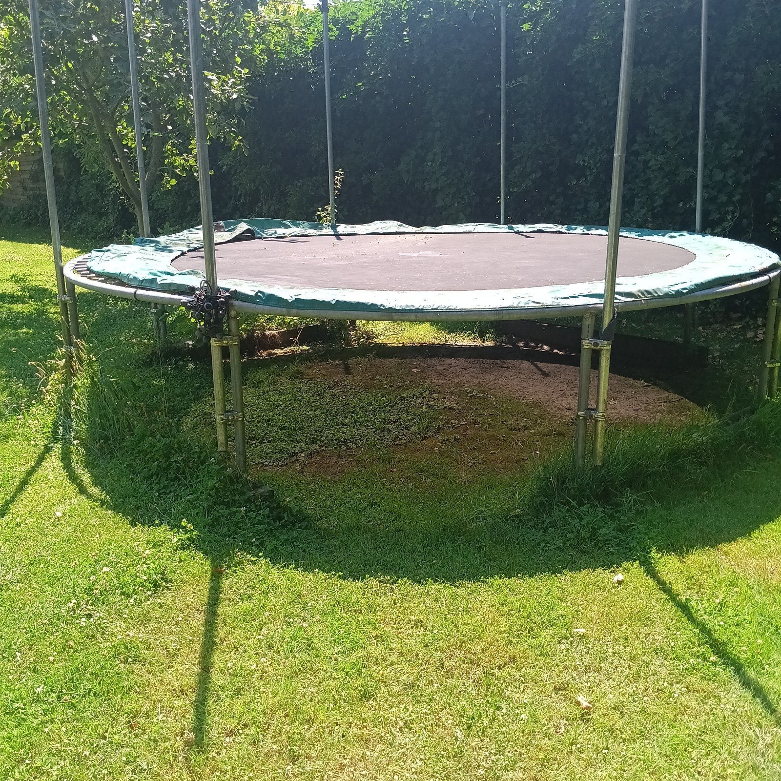 Trampoline berg, Enlèvement