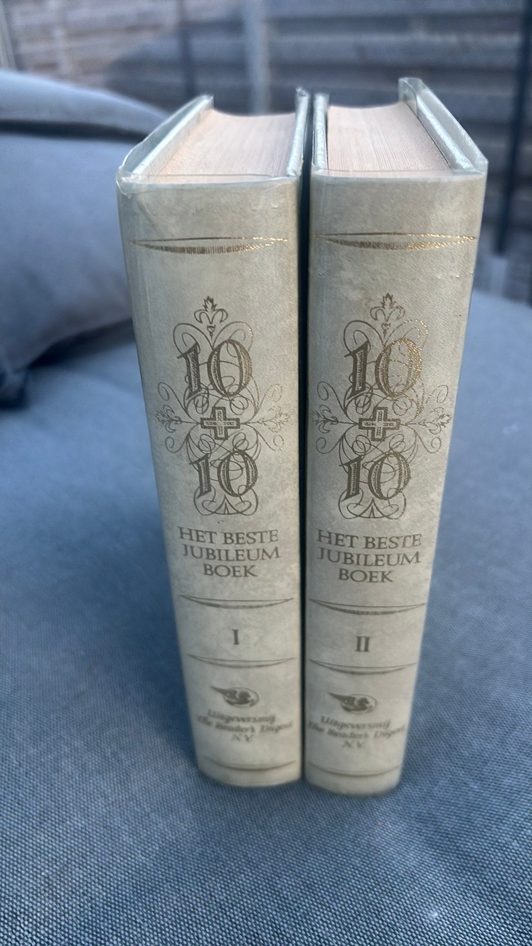 Readers Digest Het beste jubileumboek 20 deel I en II, Ophalen of Verzenden, Zo goed als nieuw