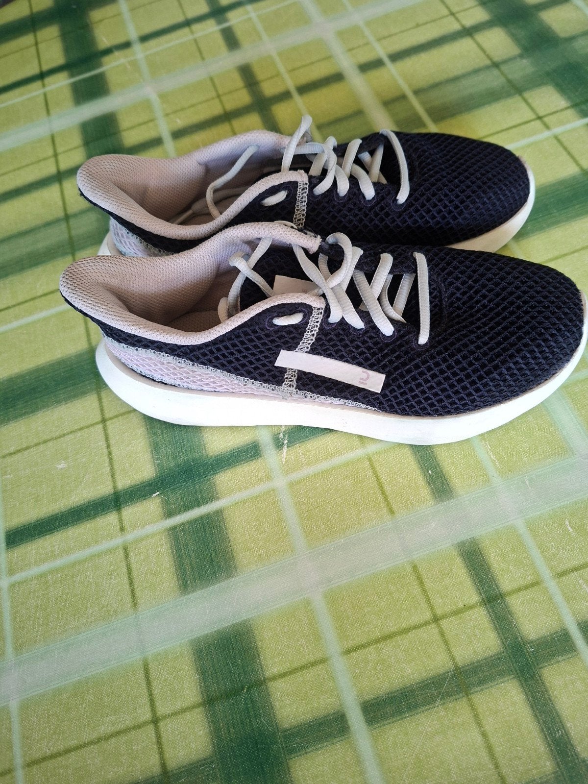 Sportieve schoen maat 38, Sport en Fitness, Loopsport en Atletiek, Ophalen