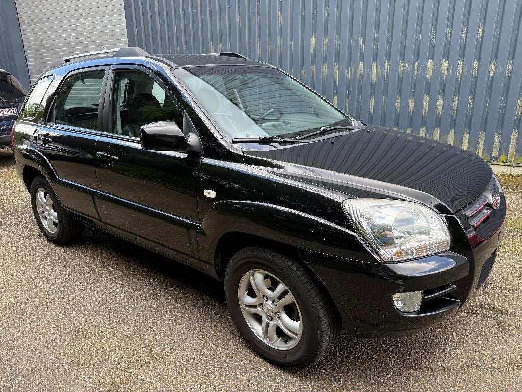 Kia Sportage Sportage 2.0 Turbo CRDi 16v Executive 4x2, Auto's, Kia, Voorwielaandrijving, 1995 cc, Zwart, 4 cilinders