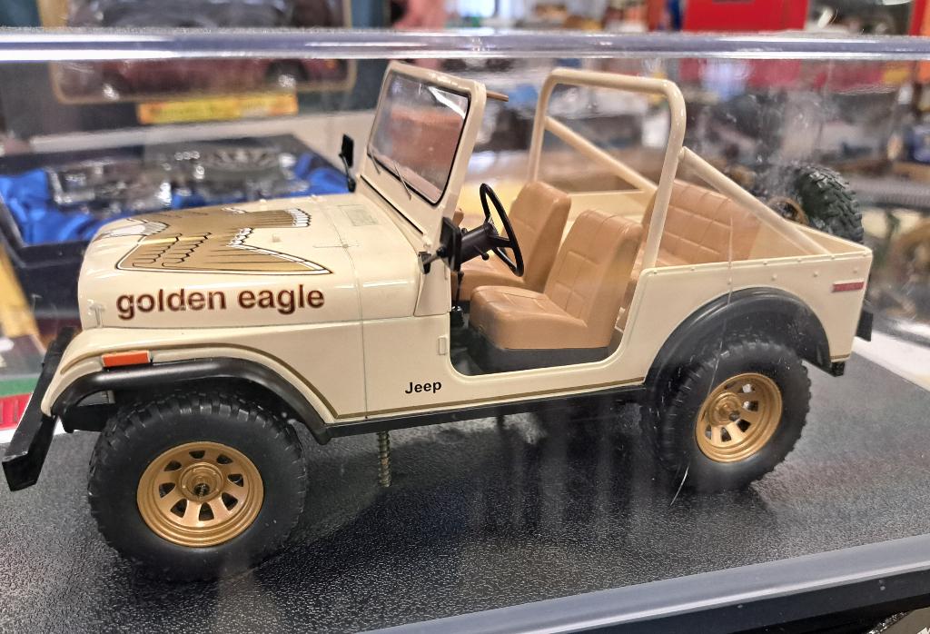 Jeep Golden Eagle miniature 1/18, Enlèvement ou Envoi, Neuf, Voiture, Autres marques