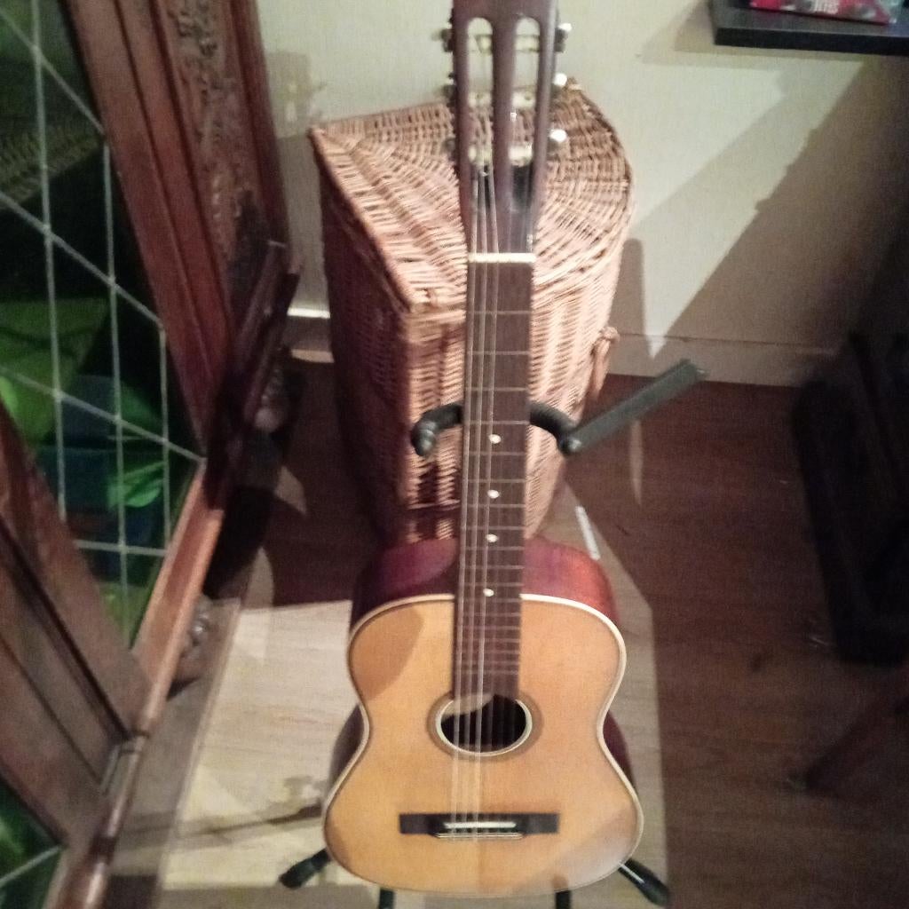 Klassieke gitaar, Muziek en Instrumenten, Snaarinstrumenten | Gitaren | Akoestisch, Ophalen, Gebruikt, Klassieke of Spaanse gitaar