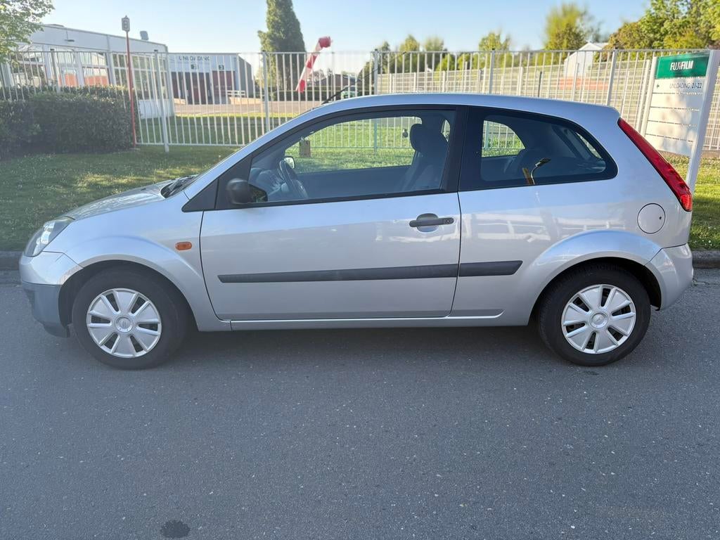 Ford fiesta 1.3 benzine facelift, Auto's, Particulier, Benzine, Te koop
