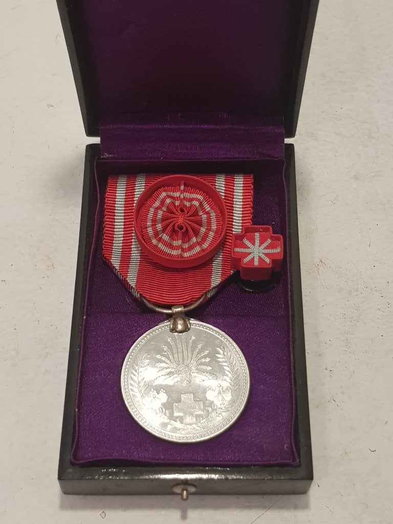 Médaille croix rouge japonaise, Enlèvement ou Envoi