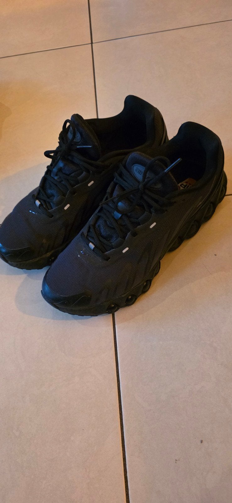 Air max, Ophalen