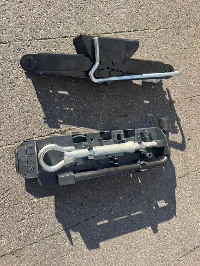 Krik en wielsleutel Citroën, Auto diversen, Autogereedschap, Ophalen, Zo goed als nieuw