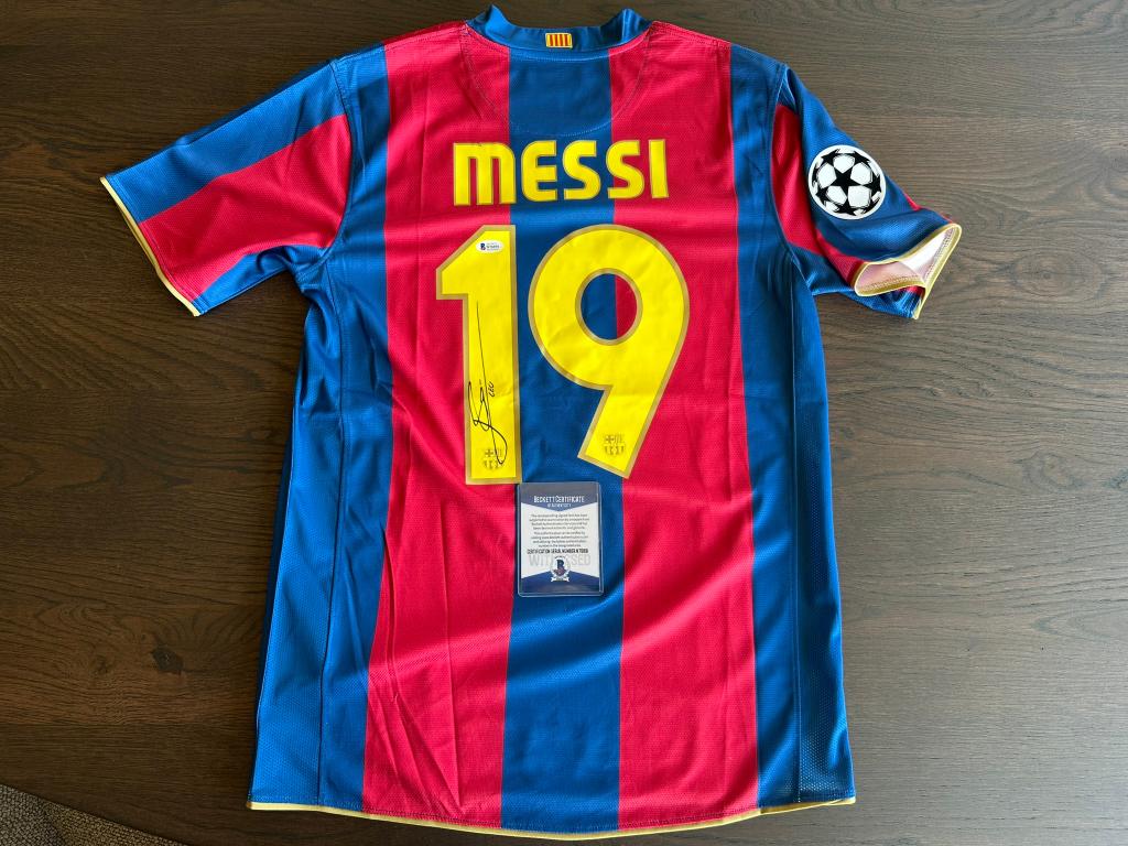 Hand gesigneerd shirt Lionel Messi, met COA (Beckett), Verzamelen, Sportartikelen en Voetbal, Ophalen of Verzenden, Nieuw, Shirt
