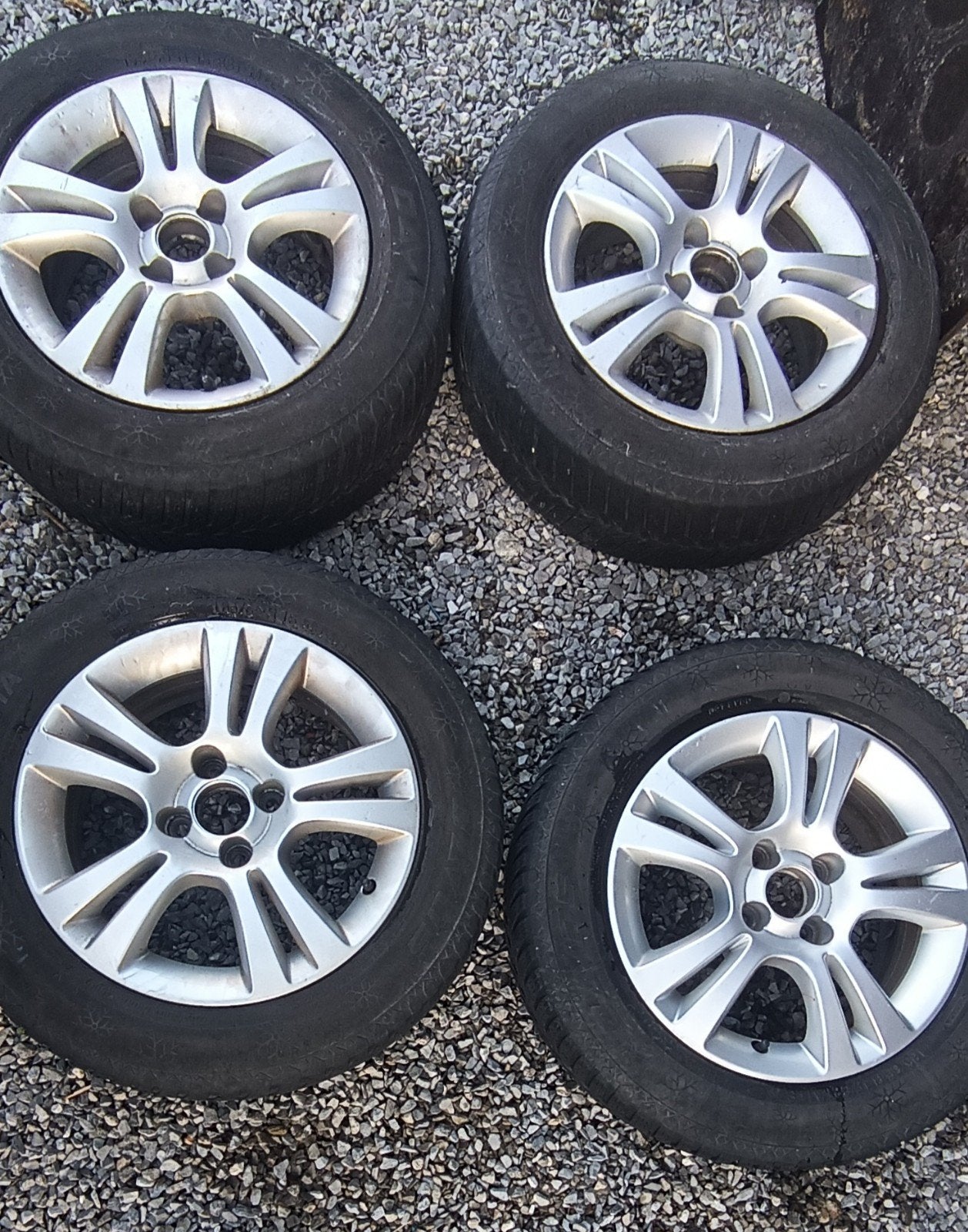 Opel Corsa winterbanden op alu velgen., Auto-onderdelen, Banden en Velgen, Ophalen, Winterbanden, Velg(en)