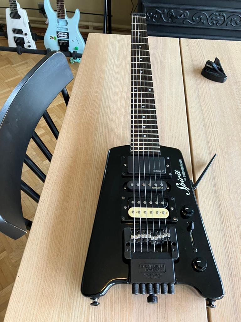 Steinberger spirit fabriqué coréen, Musique & Instruments, Instruments à corde | Guitares | Électriques, Utilisé, Solid body, Autres marques