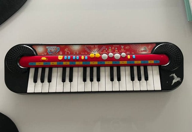 Interactieve educatieve speelgoedpiano Simba my music world, Muziek en Instrumenten, Ophalen of Verzenden, Zo goed als nieuw