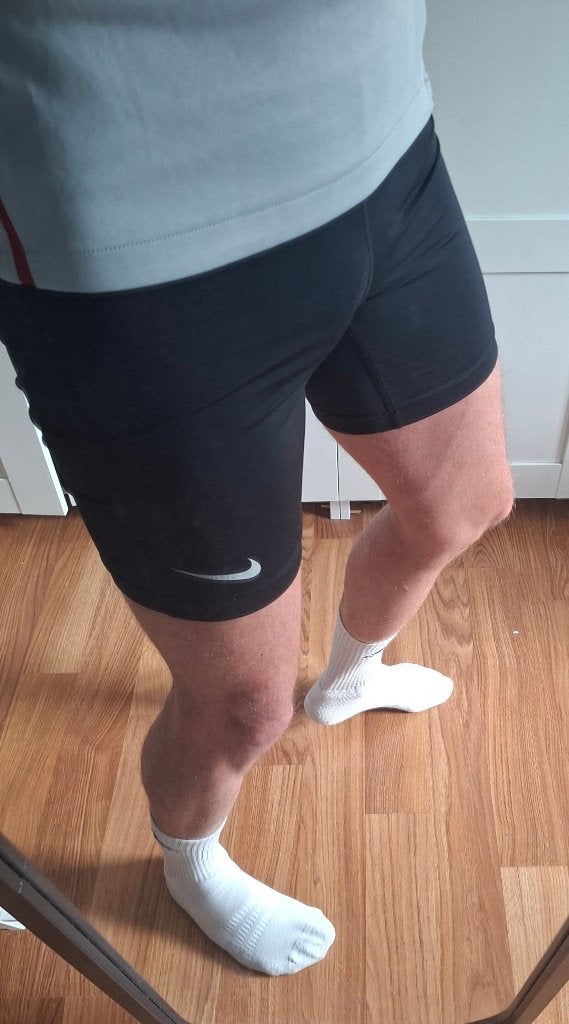 Nike sliding/voetbalbroekje, Maat S, Verzenden, Gebruikt, Broek