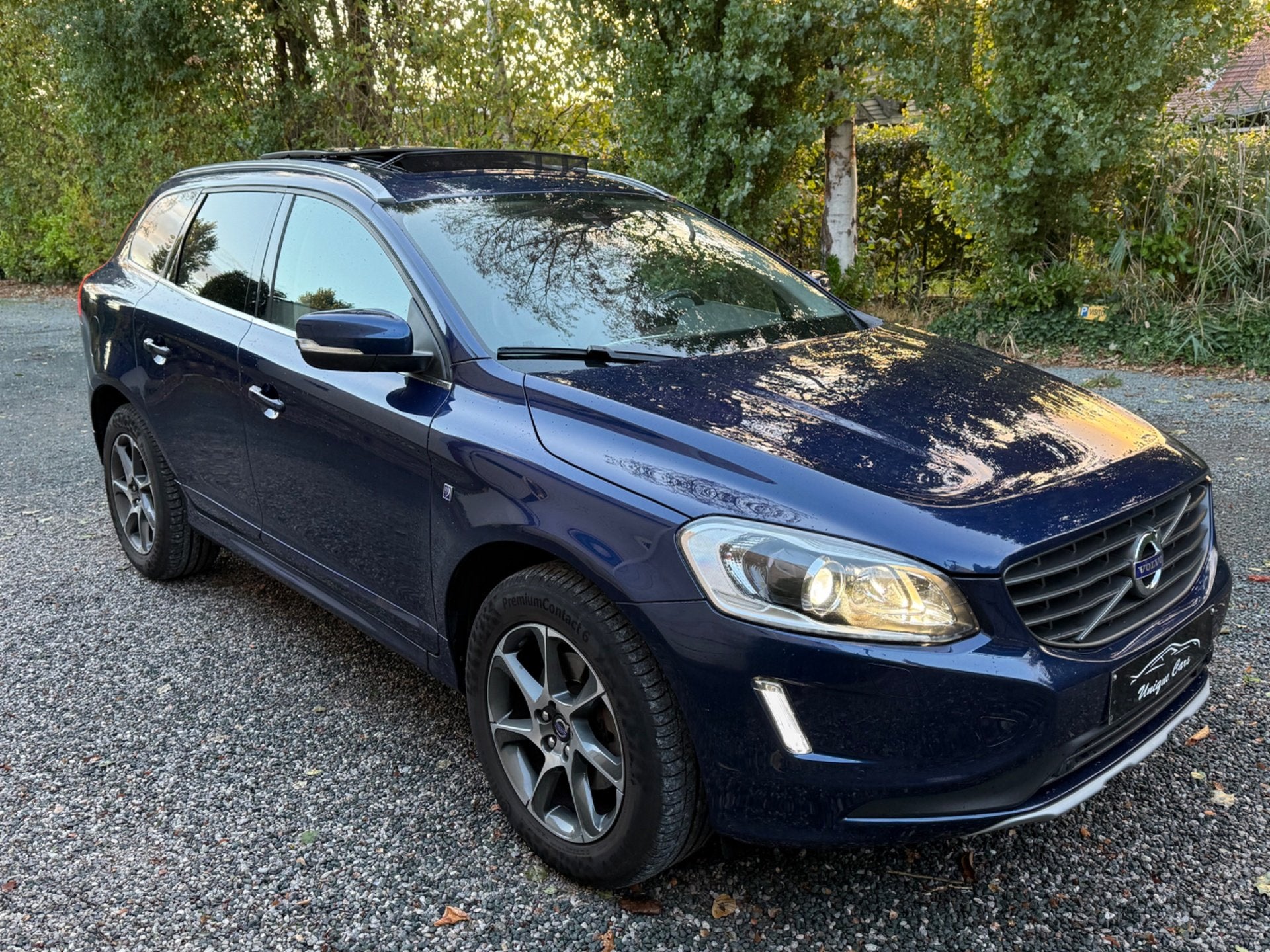 Volvo XC60 2.0D4 - Ocean Race / Automaat - 99.000KM - Pano, Autos, https://public.car-pass.be/vhr/05fff694-6dc9-42b2-8cd1-d4c88df6e062
