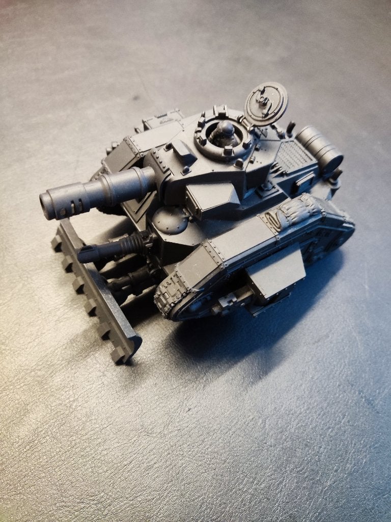 Leman Russ - Warhammer 40k - Games workshop, Ophalen of Verzenden, Zo goed als nieuw, Warhammer 40000, Figuurtje(s)